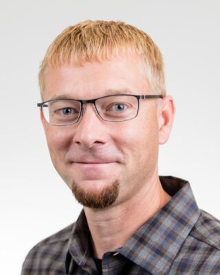 Photo of Daniel Harnsberger Photo of Daniel Harnsberger
