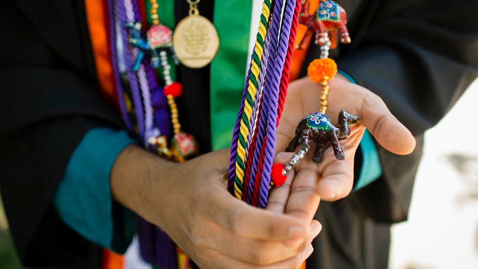 Commencement cords and stoles